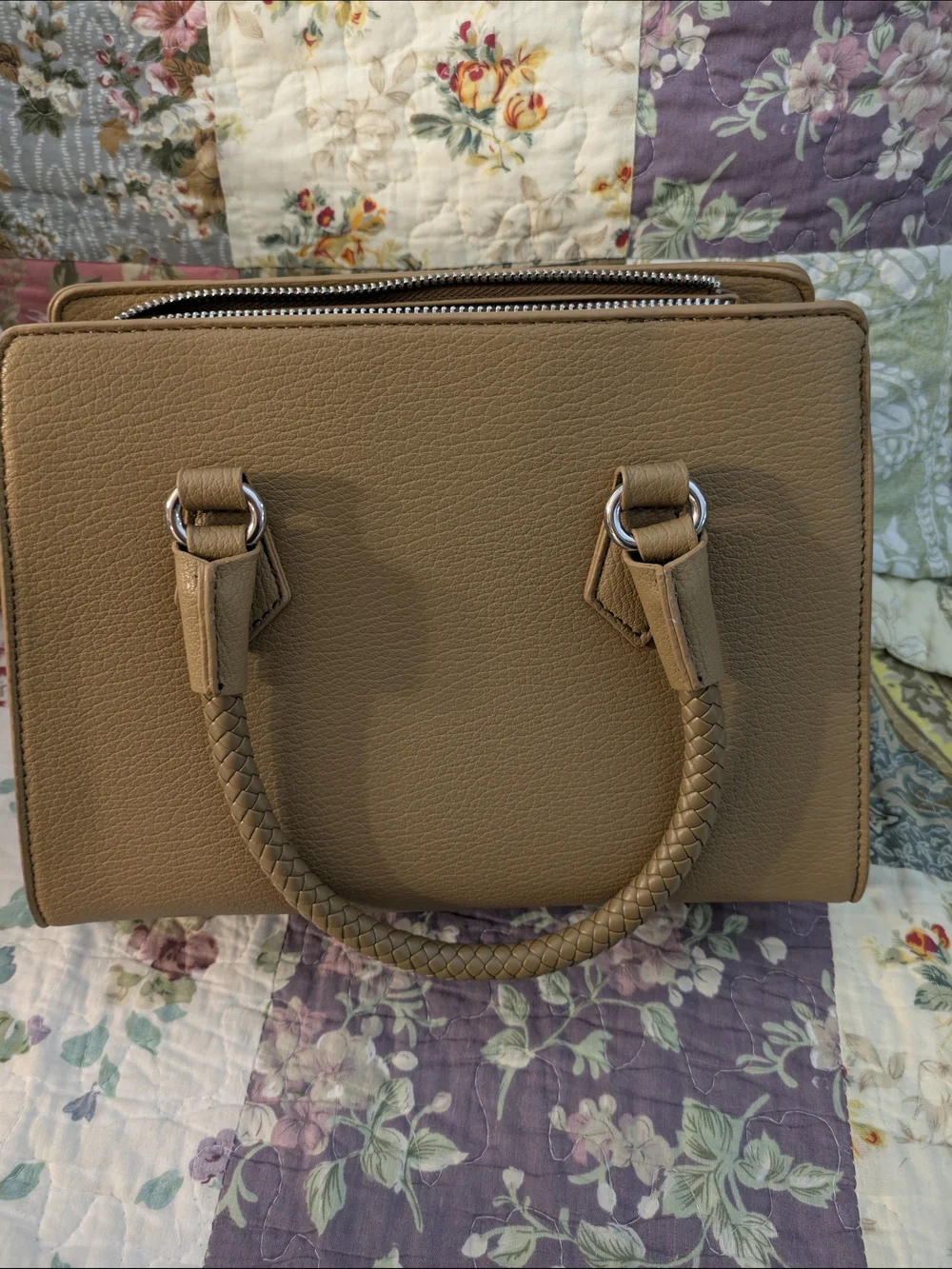 Classic Tan Women’s Handbag with Braided Handles